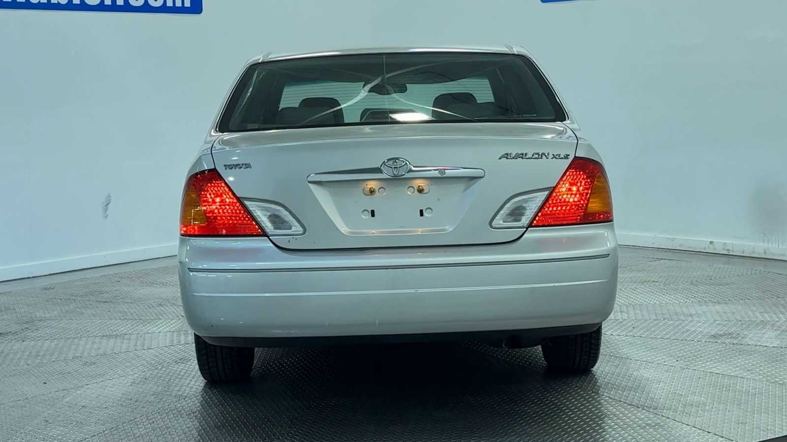 2000 Toyota Avalon XLS