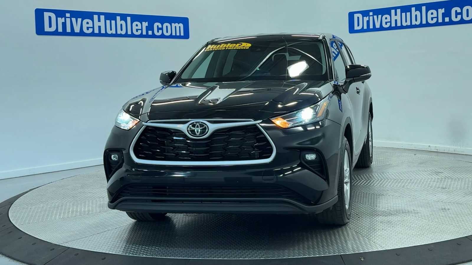 2025 Toyota Highlander LE