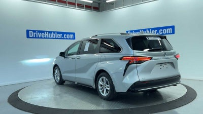 2023 Toyota Sienna Limited
