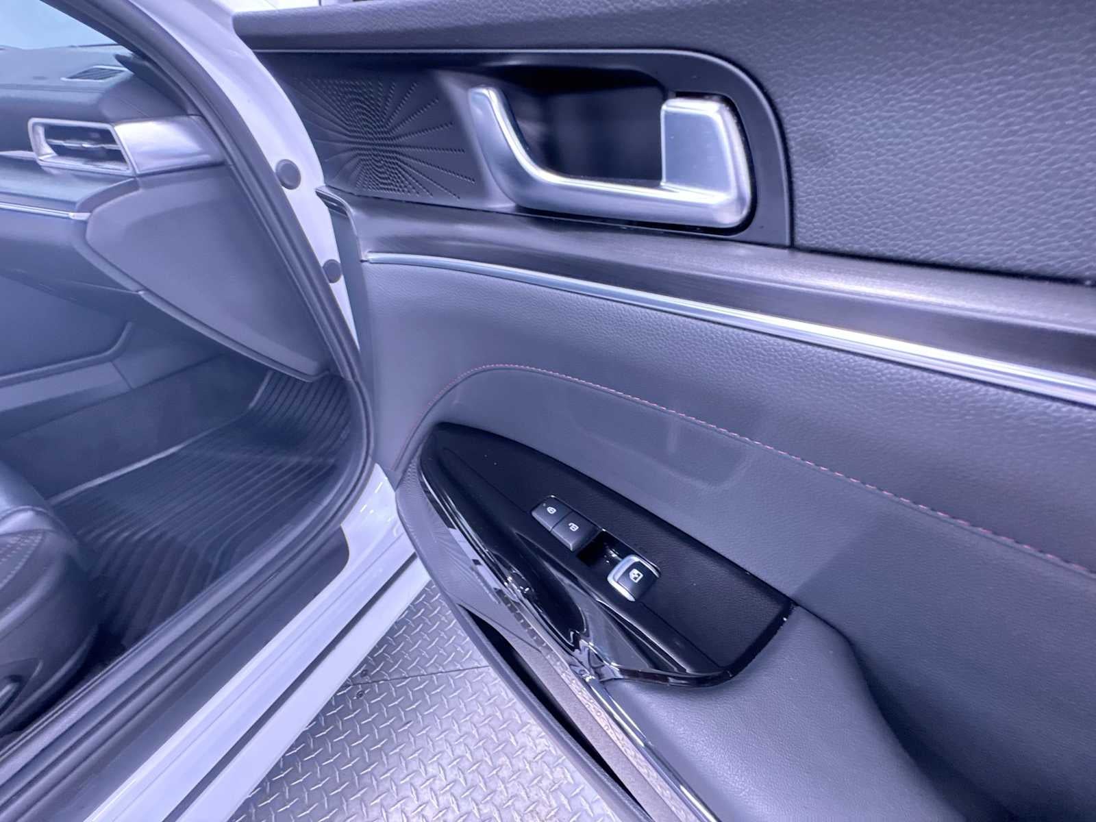 2023 Kia K5 GT