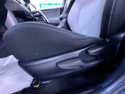 2017 Toyota RAV4 Hybrid XLE