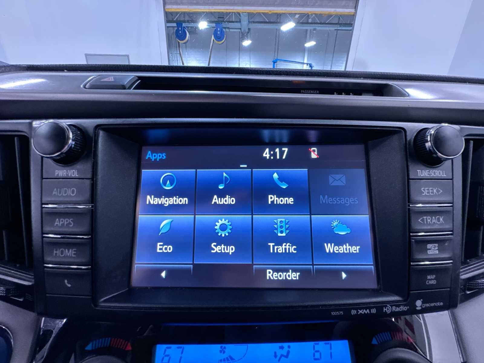 2017 Toyota RAV4 Hybrid XLE