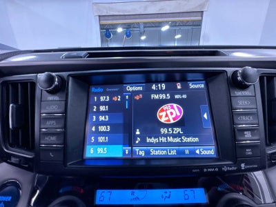 2017 Toyota RAV4 Hybrid XLE