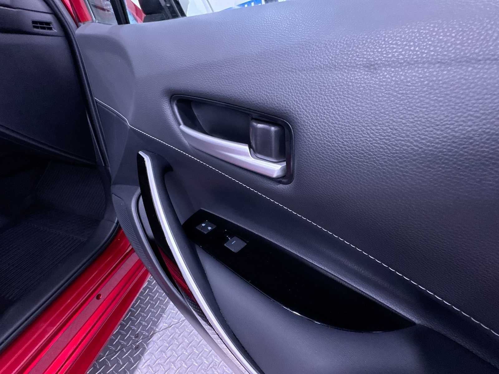 2023 Toyota Corolla Hatchback XSE