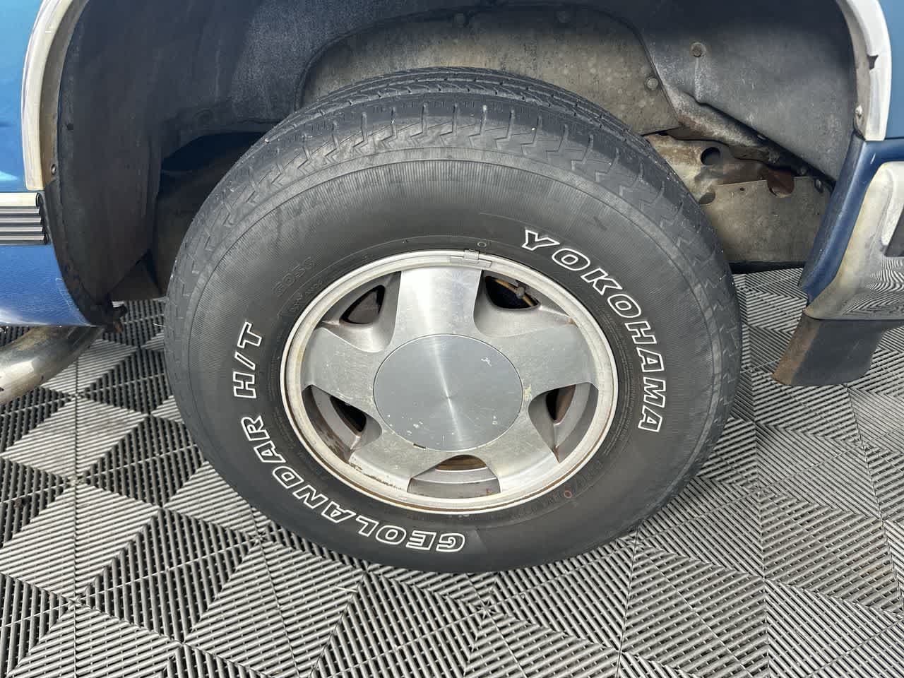 1997 Chevrolet Silverado 1500 Base