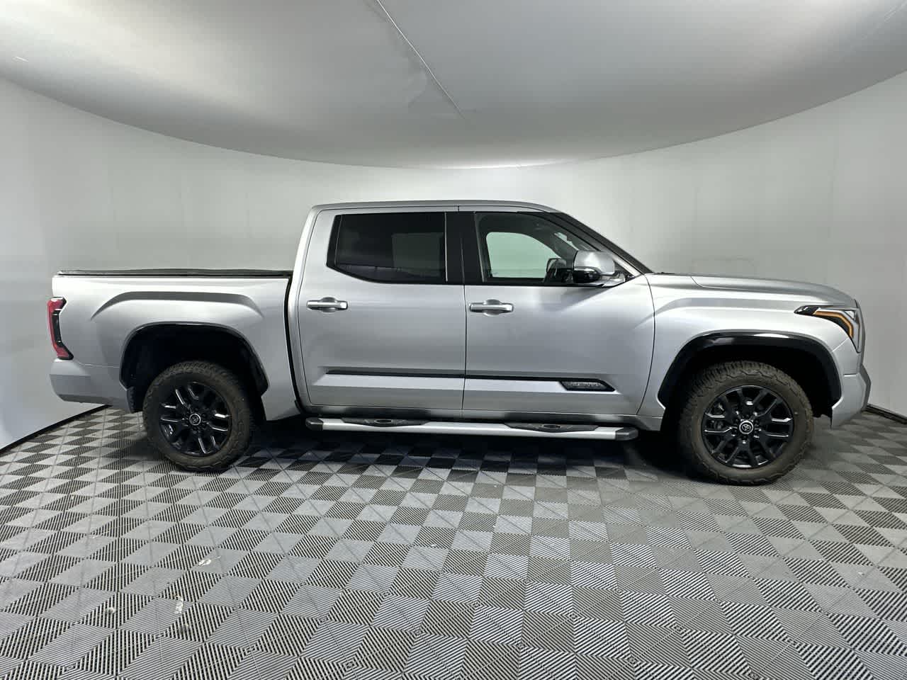 2024 Toyota Tundra 4WD Platinum