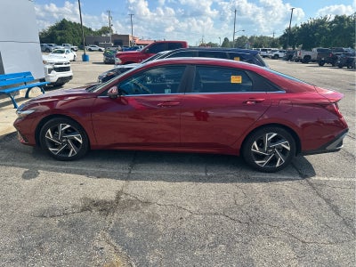 2024 Hyundai Elantra Limited