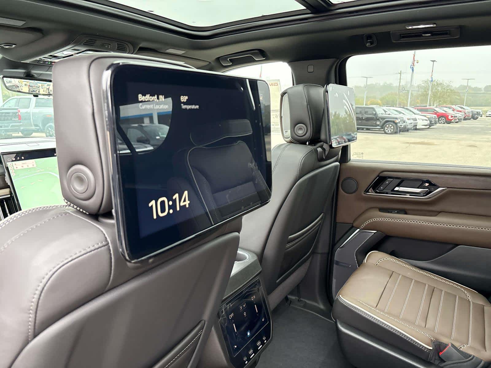 2027 GMC Yukon XL Denali Ultimate