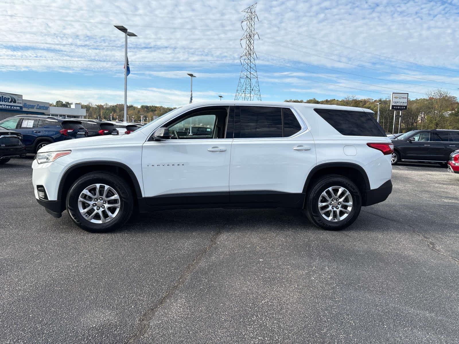 Used 2019 Chevrolet Traverse LS with VIN 1GNERFKWXKJ269918 for sale in Bedford, IN