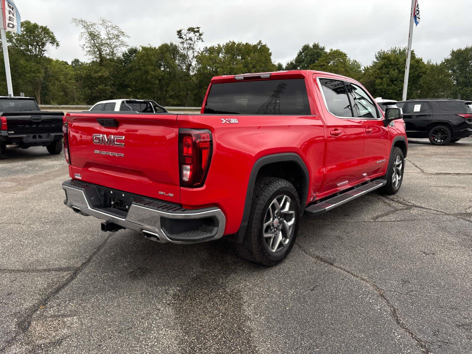 2024 GMC Sierra 1500 SLE