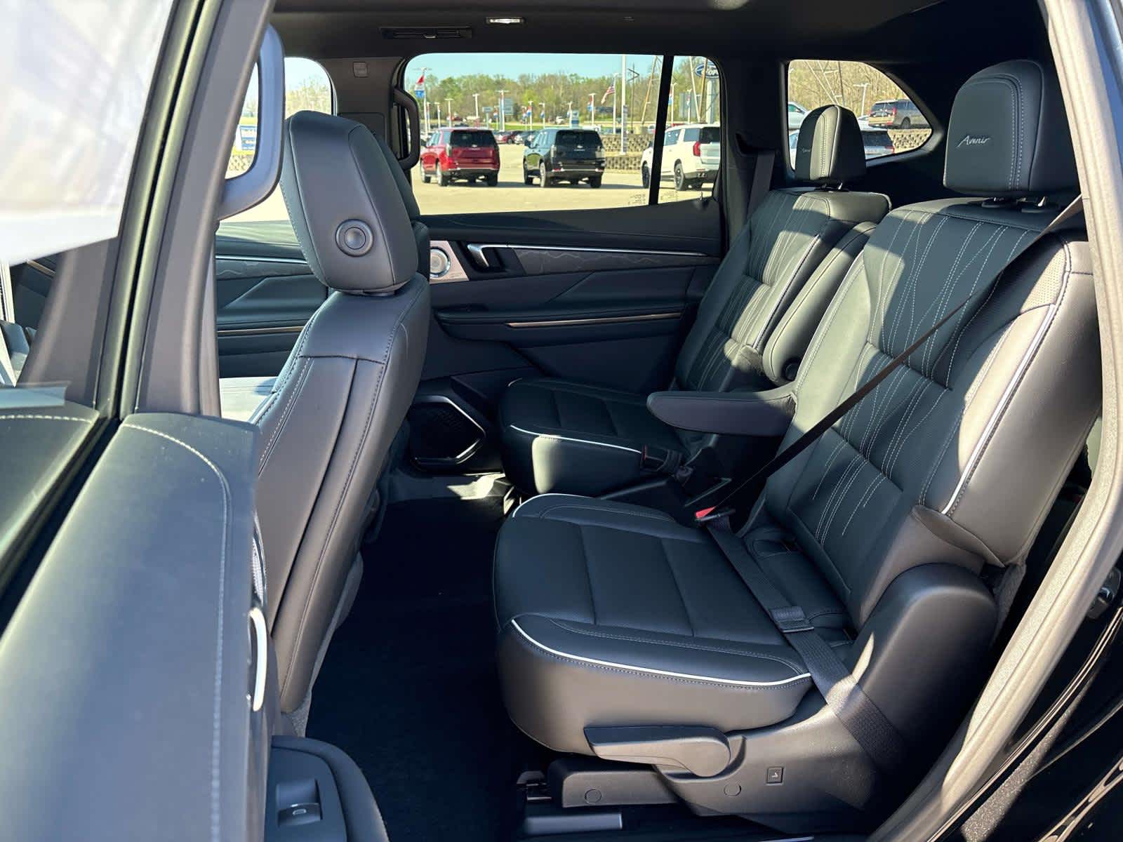 2026 Buick Enclave Avenir - Photo 9