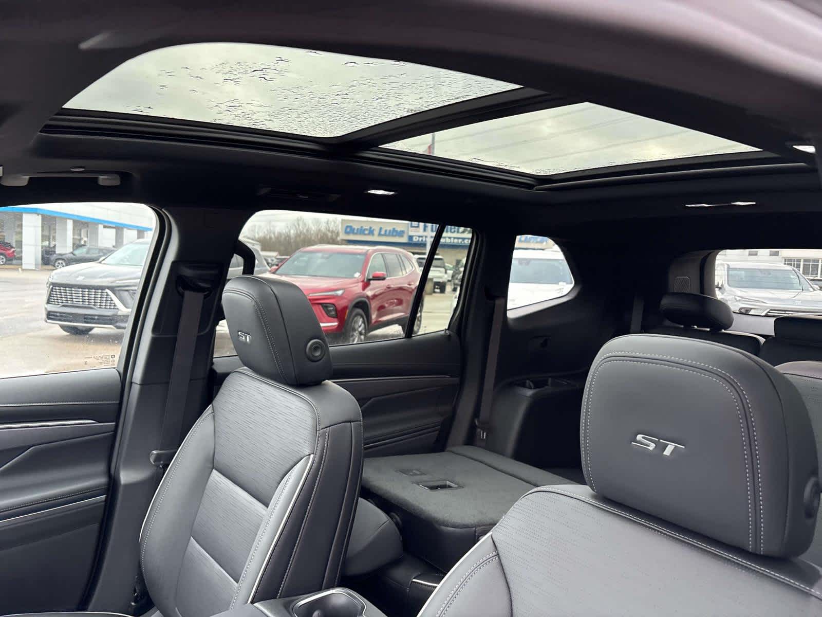 2026 Buick Enclave Sport Touring - Photo 10
