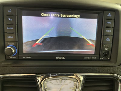 2016 Chrysler Town & Country Touring