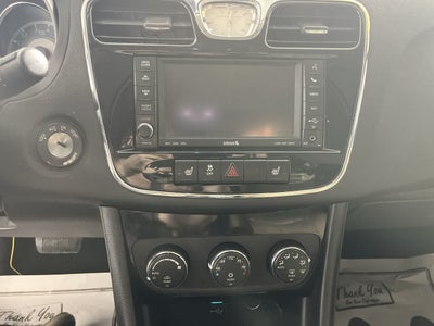2012 Chrysler 200 Limited