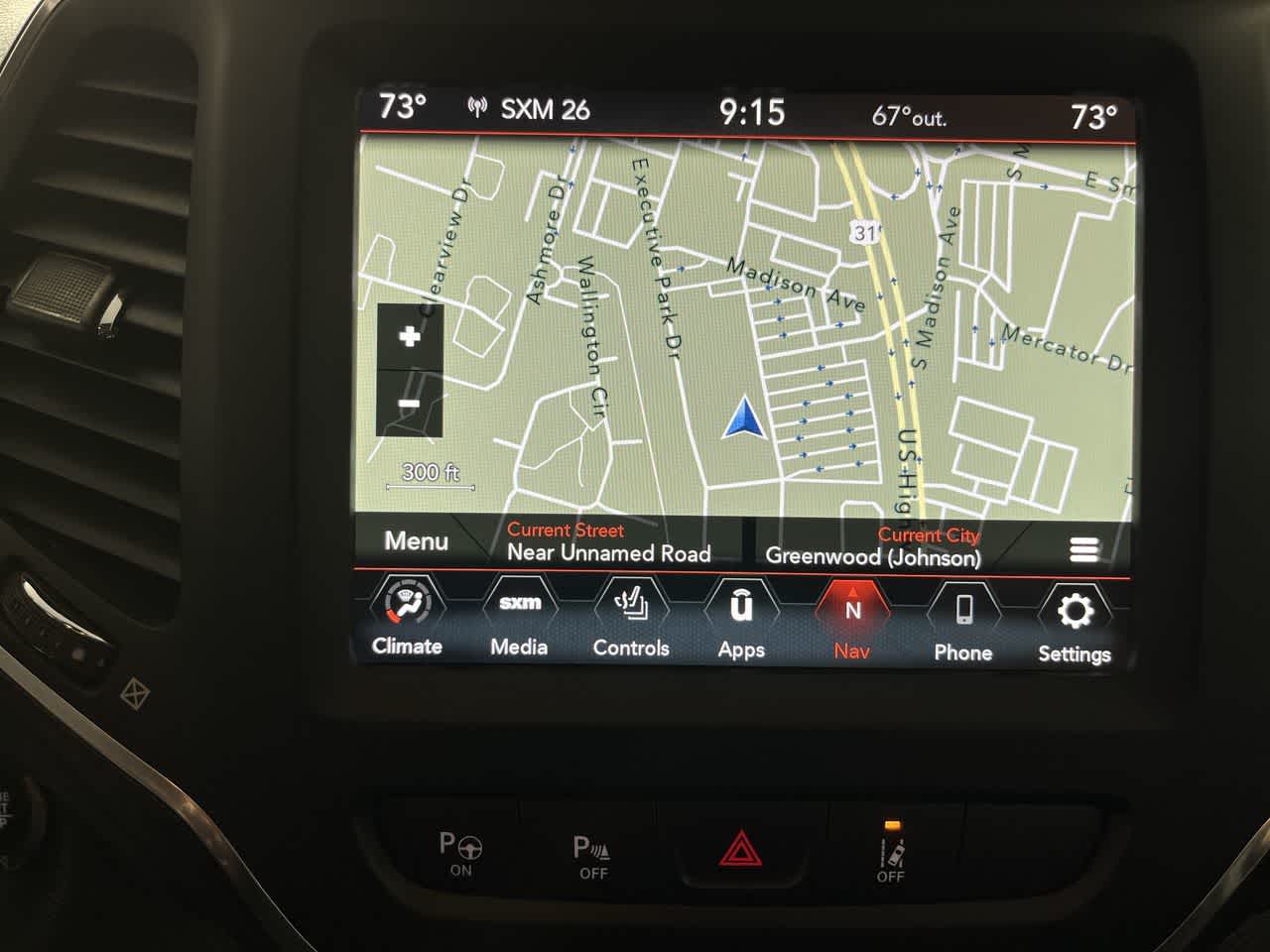 2023 Jeep Cherokee Altitude Lux