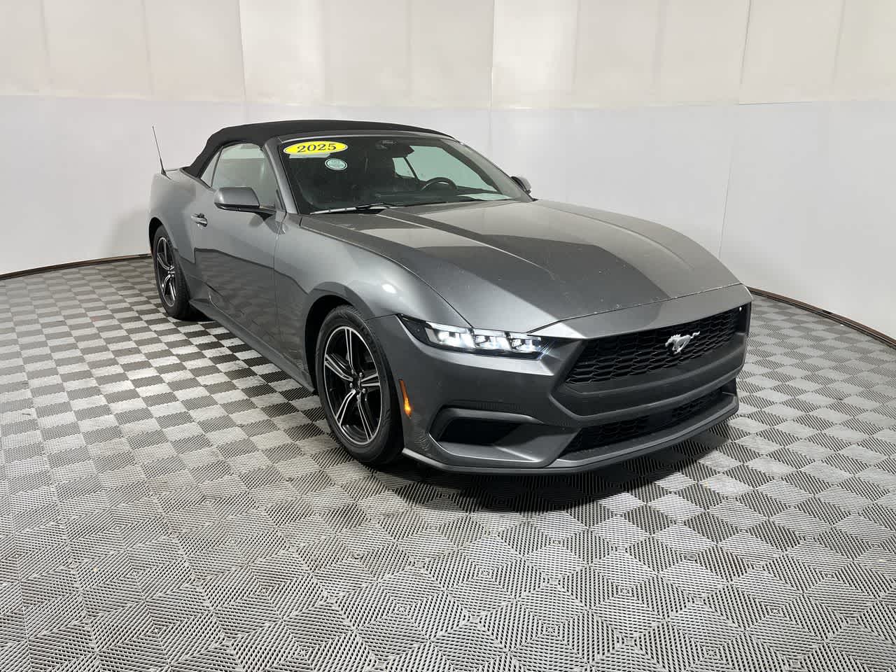 2025 Ford Mustang EcoBoost Premium