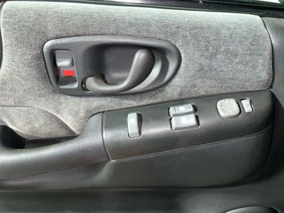 2002 Chevrolet S-10 LS