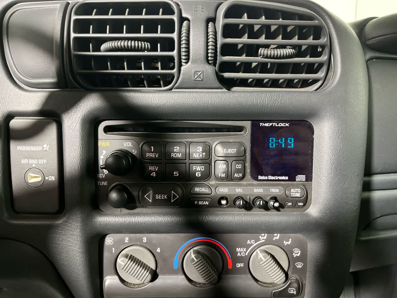 2002 Chevrolet S-10 LS