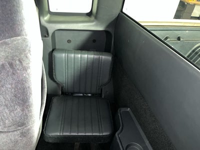 2002 Chevrolet S-10 LS