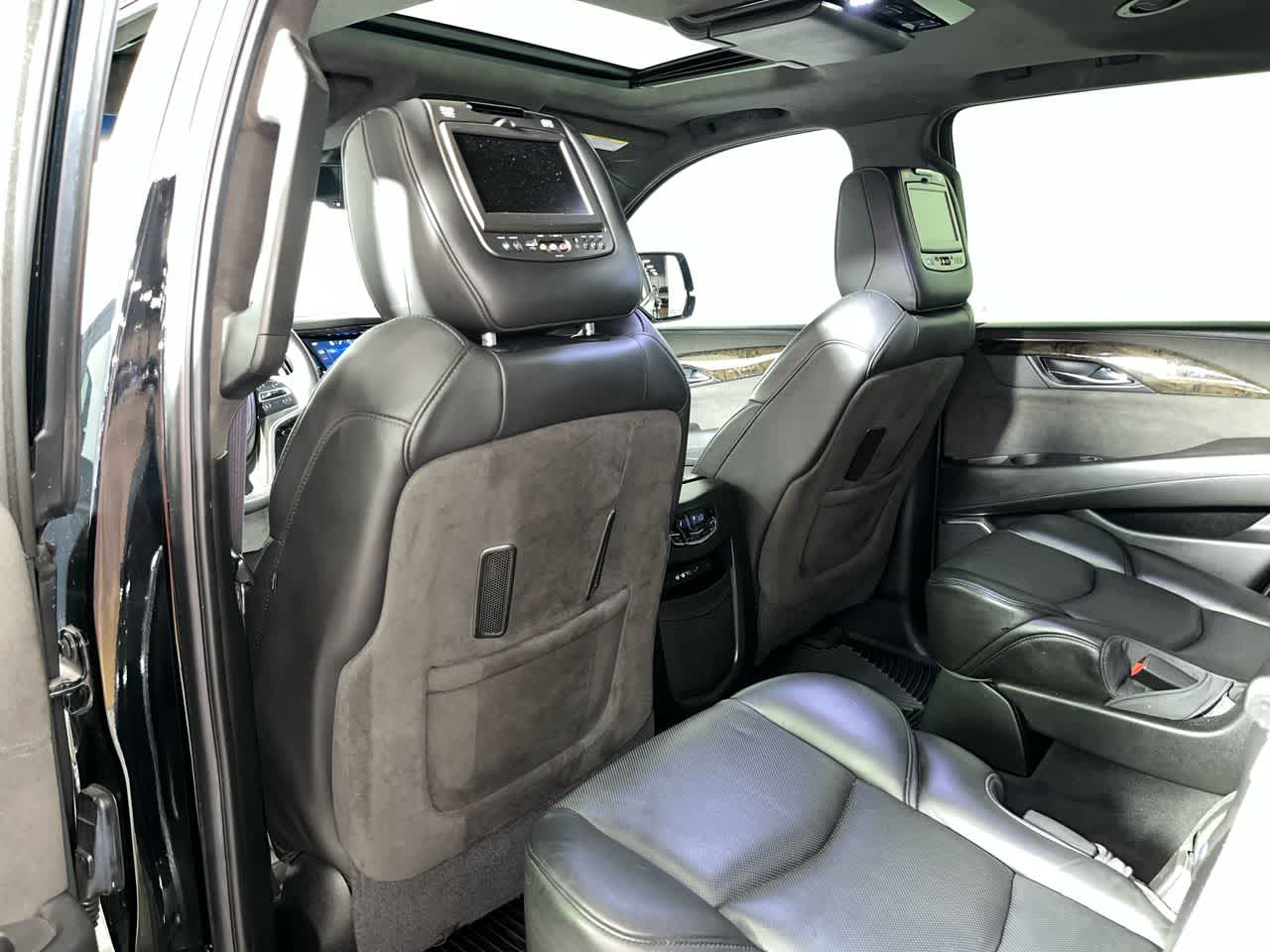 2016 Cadillac Escalade Platinum