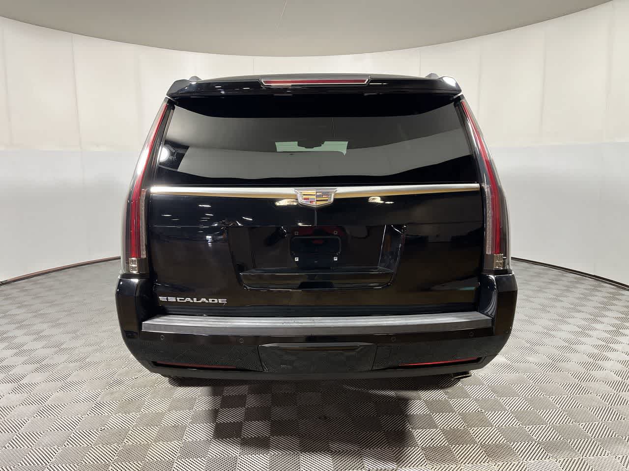 2016 Cadillac Escalade Platinum