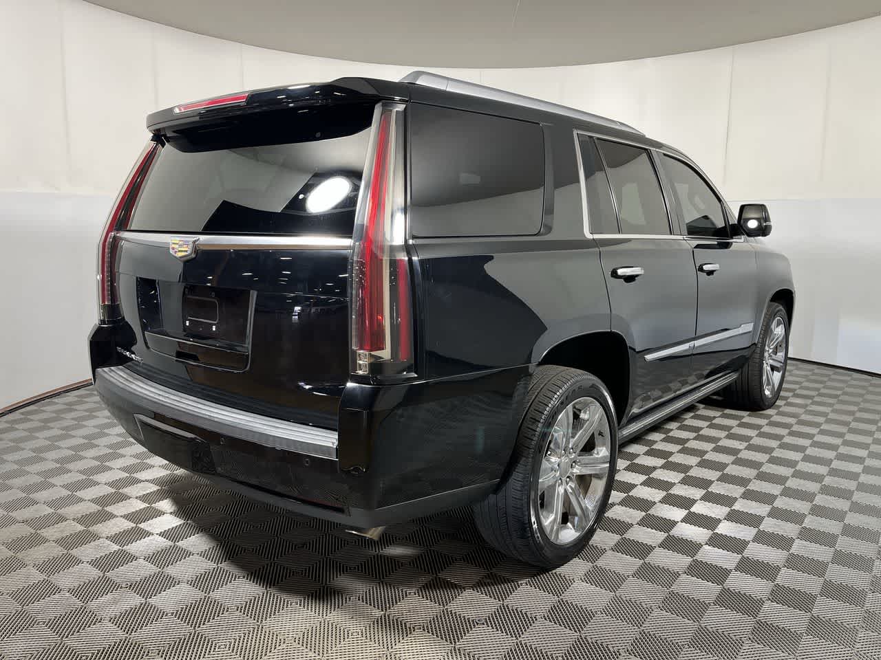 2016 Cadillac Escalade Platinum