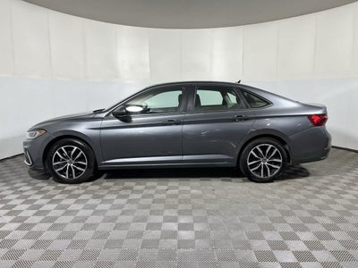 2025 Volkswagen Jetta SE