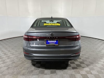 2025 Volkswagen Jetta SE