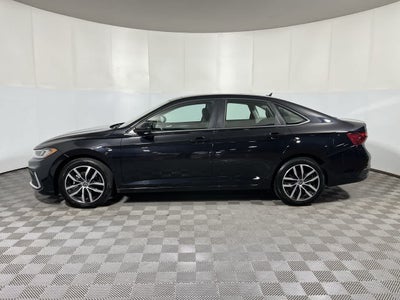 2025 Volkswagen Jetta SE