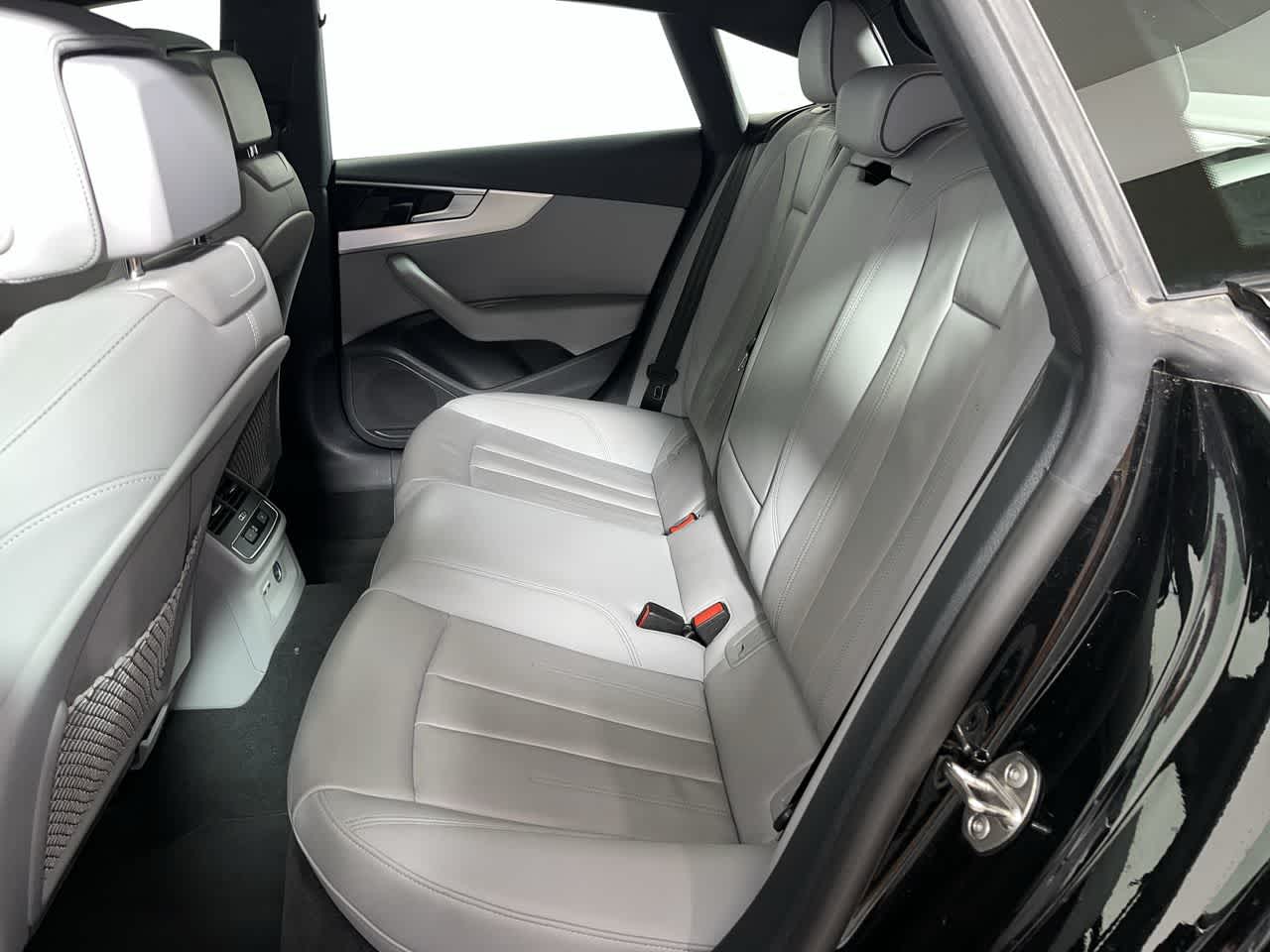 2025 Audi A5 Sportback S line Premium