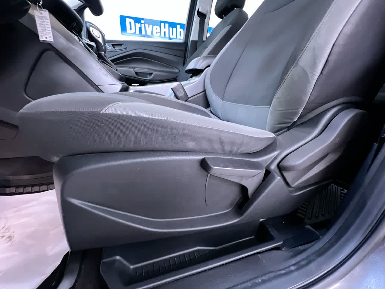 2015 Ford Escape S