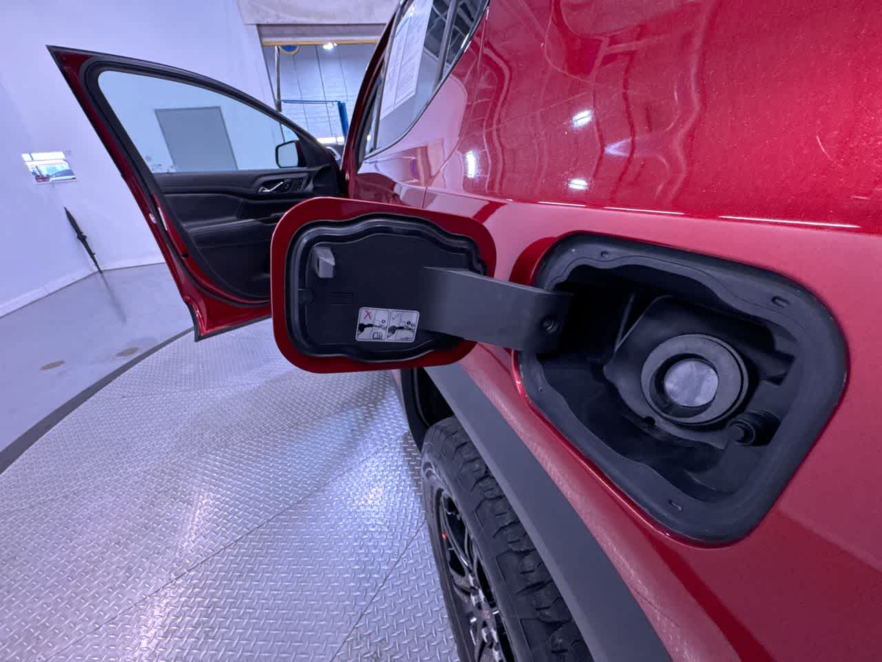 2021 GMC Acadia AT4
