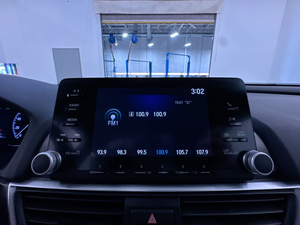2019 Honda Accord Hybrid Sedan