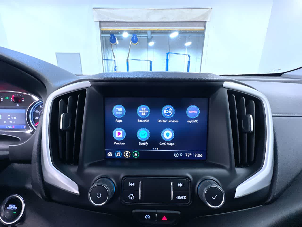 2023 GMC Terrain SLE