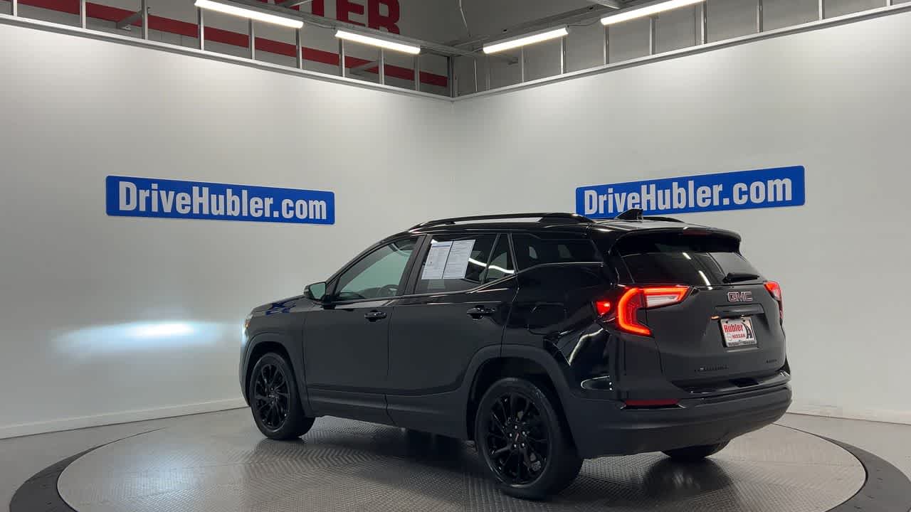 2023 GMC Terrain SLE