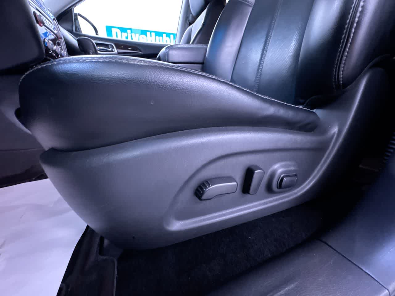 2014 Nissan Pathfinder Platinum