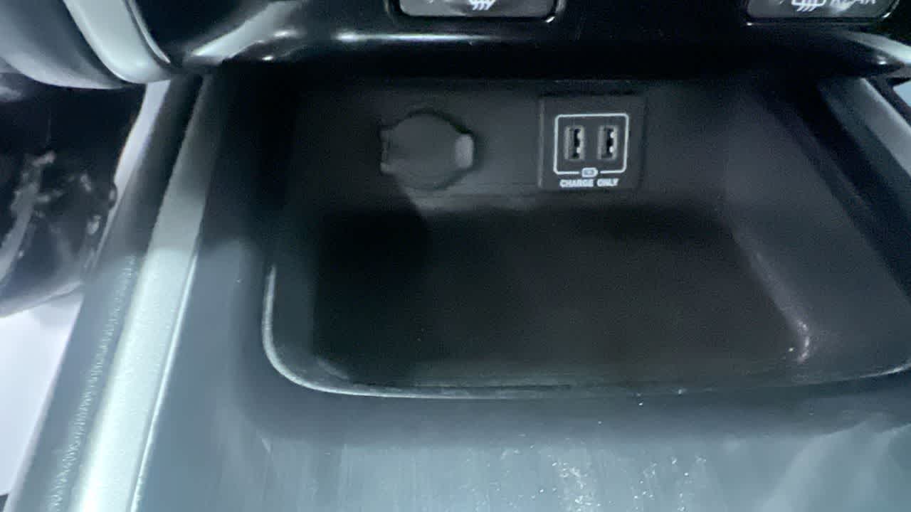 2018 Nissan Pathfinder SV