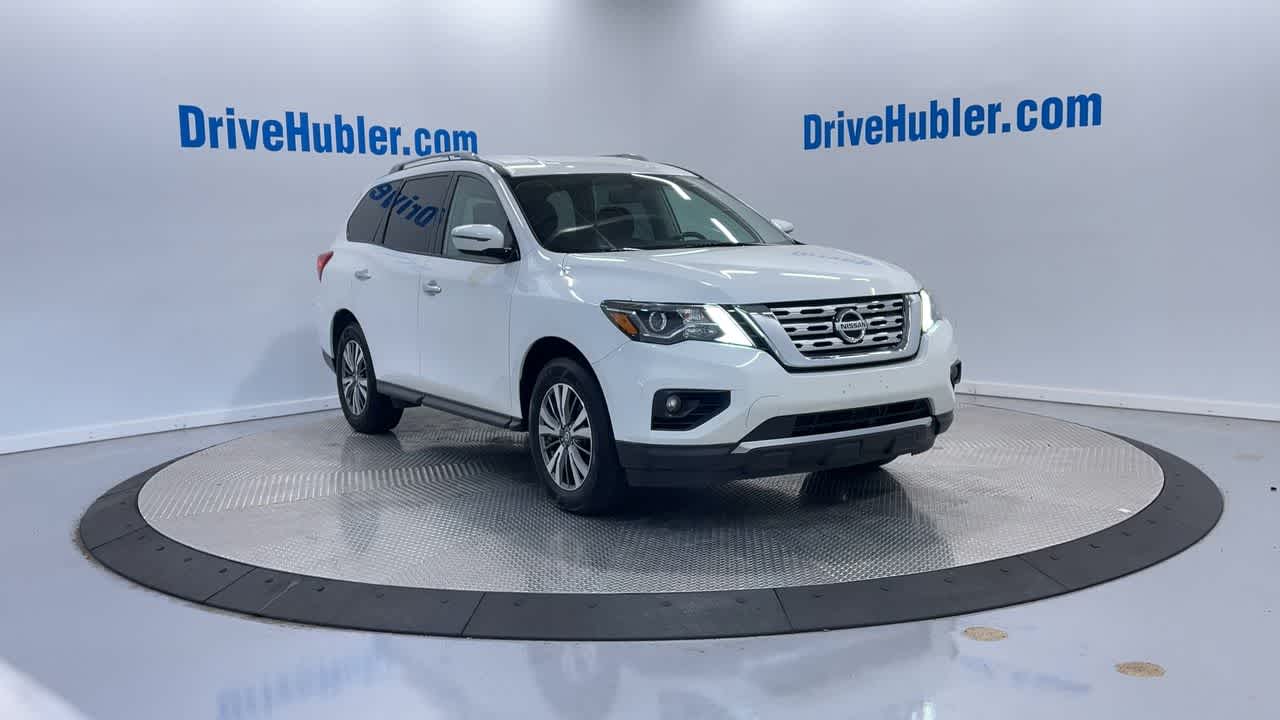 2018 Nissan Pathfinder SV