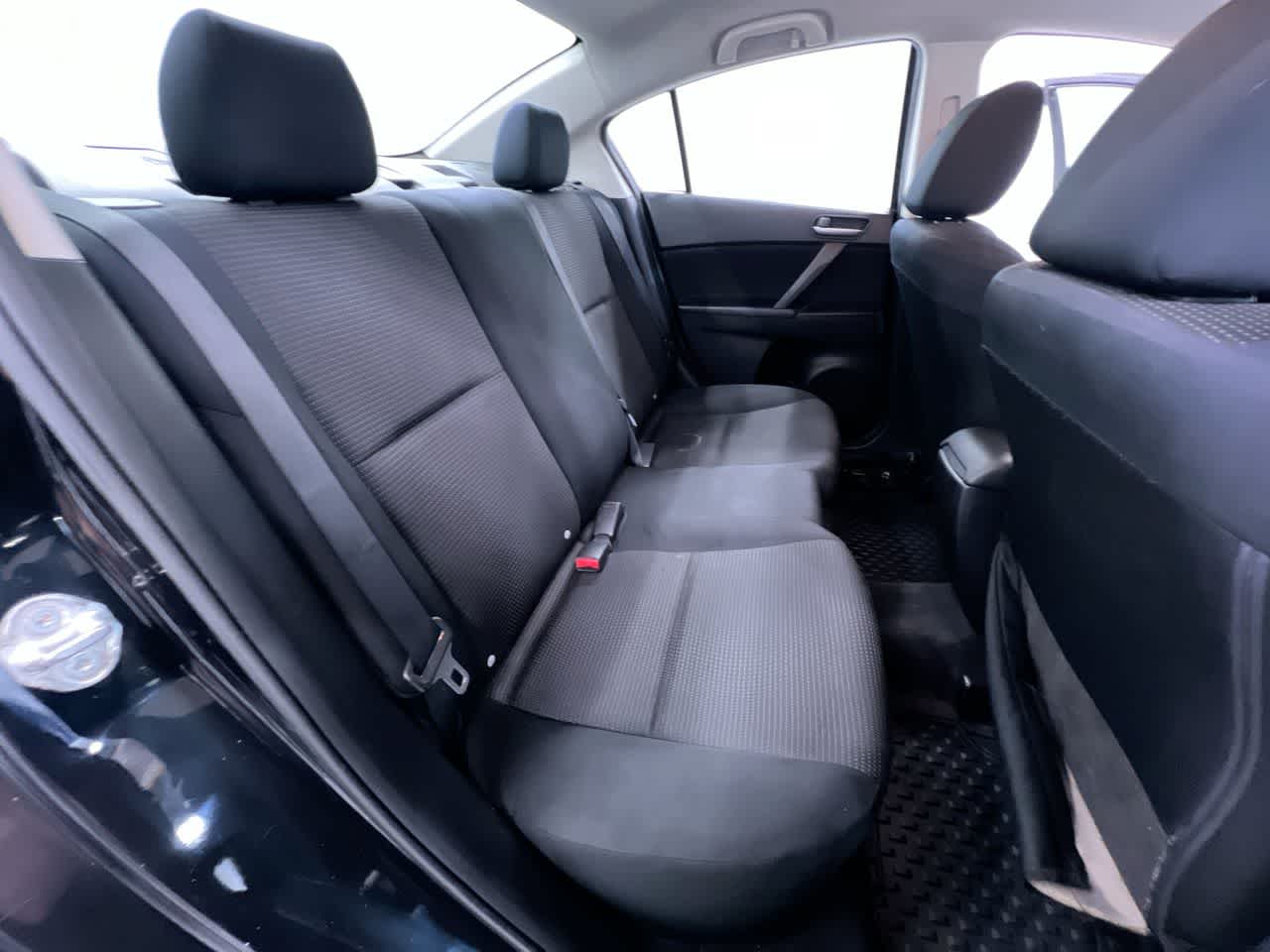 2012 Mazda Mazda3 i Sport
