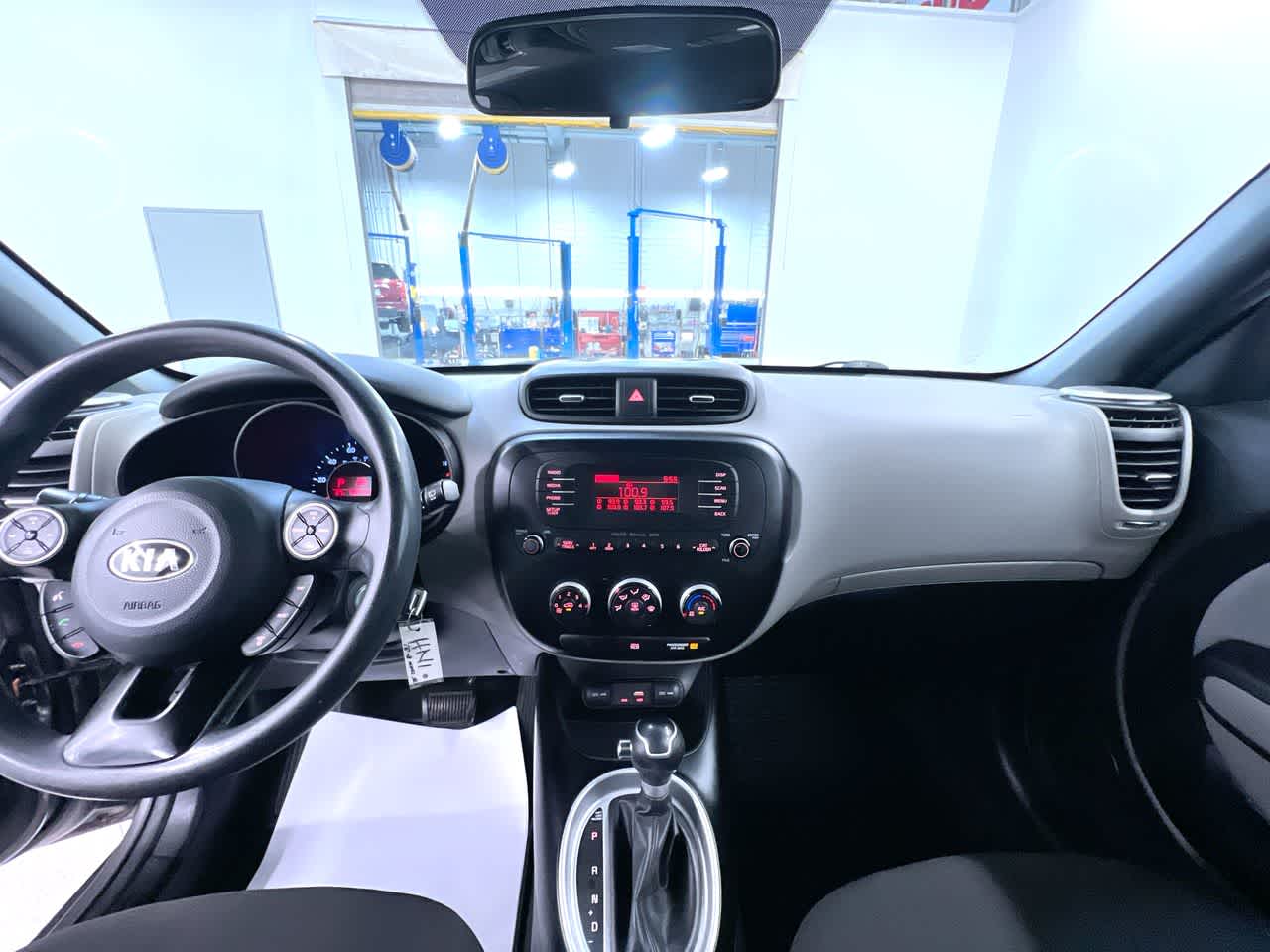 2016 Kia Soul Base