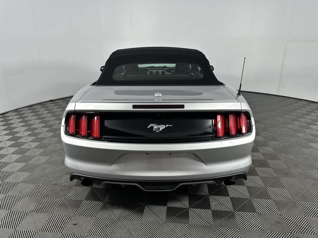 2017 Ford Mustang EcoBoost Premium