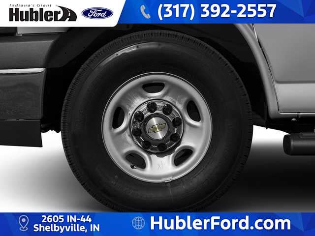 2017 Chevrolet Express Passenger LS
