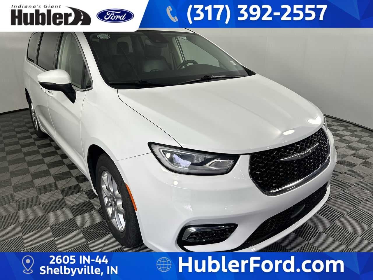 2023 Chrysler Pacifica Touring L