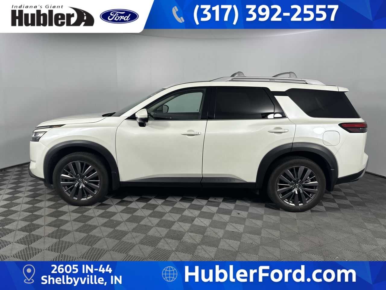 2022 Nissan Pathfinder SL